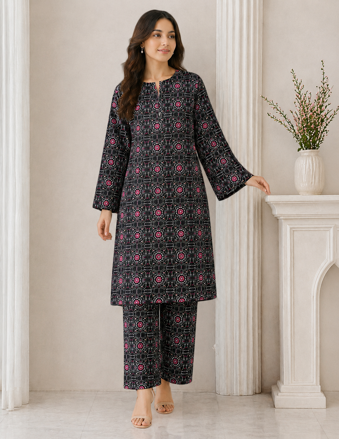 Daily Wear Lawn 2-Piece Unstitched Suit: LWN-082